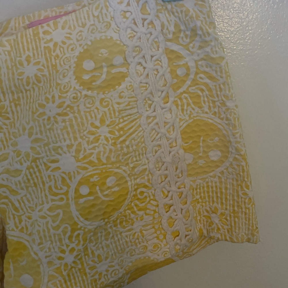 Women’s Lilly Pulitzer Sunshine short